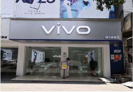 思礼}做一个门店面广告招牌需要多少钱？